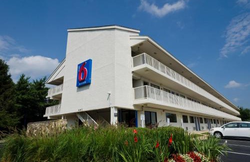 Gaithersburg Hotel | Motel 6-Gaithersburg, DC - Washington