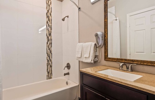 Ridgecrest Hotel | Motel 6 Ridgecrest, CA - China Lake