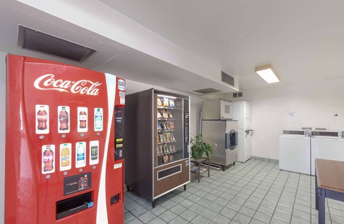 Weed Hotel | Motel 6 Weed - Mount Shasta