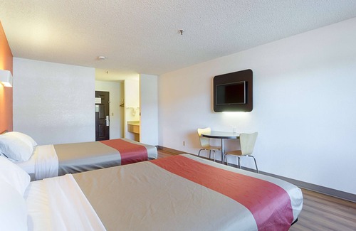Williams Hotel | Motel 6 Williams, AZ - West - Grand Canyon