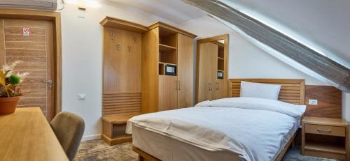 Ramnicu Sarat Hotel | Motel Eden