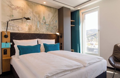 Mitte Hotel | Motel One Freiburg