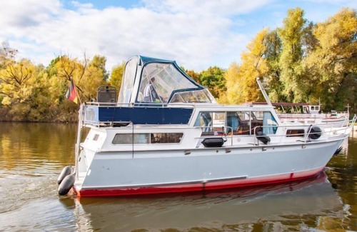 Muritz Boat Rental | Motoryacht Albatros Proficiat 1120 GL