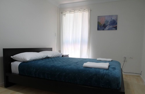 Chapel Hill Apartment | Mount Coot-Tha Studio in Brisbane