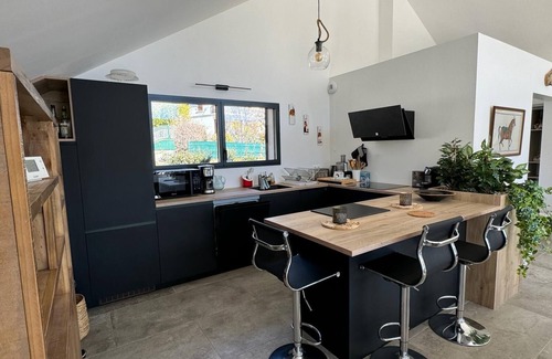 Chorges House | Mountain and lake house with spa.