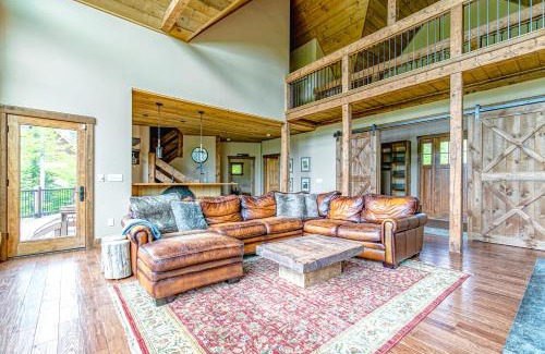 Sunday River Area House | Mountain Estate Main House