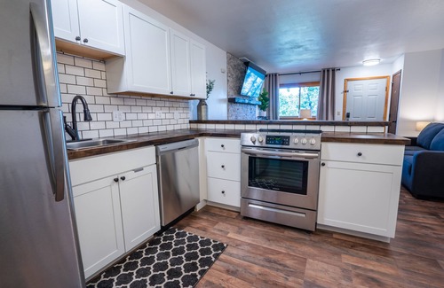 Steamboat Springs Condo | Mountain Retreat Meets Southern Charm - Two King Gel-Cool Memory Foam Beds