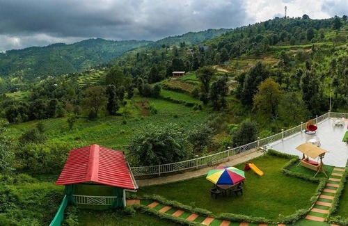 Kaul Villa | Mountain Retreat By Ebony Stays –Luxury Villa in Mukteshwar with Himalayan Views