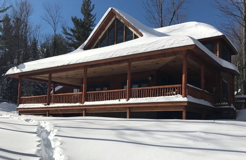 Keene House | Mountain Retreat: Heart of High Peaks-20 Min To Whiteface/Placid/Olympic Complex