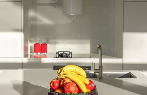 Snug House | Mountain Top Snug, House Itas