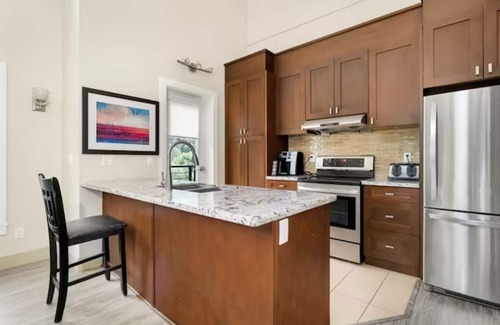 Harrison Hot Springs Apartment | Mountain View Penthouse 7BR Combo