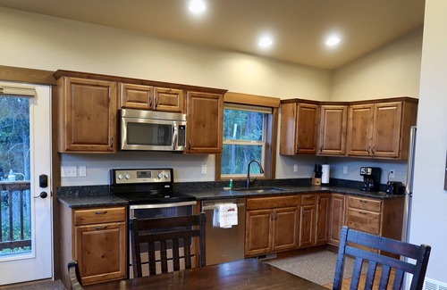 West Glacier Ski Chalet | Mountain view 3 bedroom chalet, just 5 minutes to Glacier National Park entrance