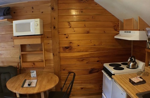 Stratton Hotel | Mountain View Motel & Campground
