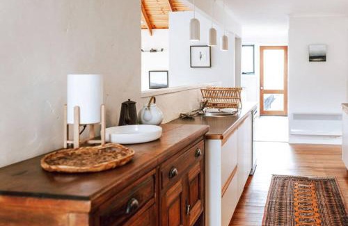 Falmouth House | Mountain View - Sealladh Beinne