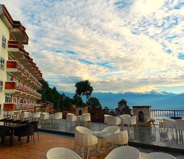 Baluwapati Deupur Hotel | Mountain Vista Retreat - Nagarkot