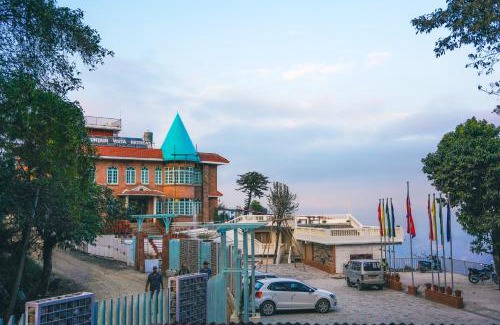 Baluwapati Deupur Hotel | Mountain Vista Retreat - Nagarkot