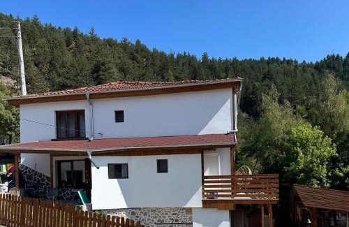 Smolyan Apartment | Mountain Whisper Guesthouse