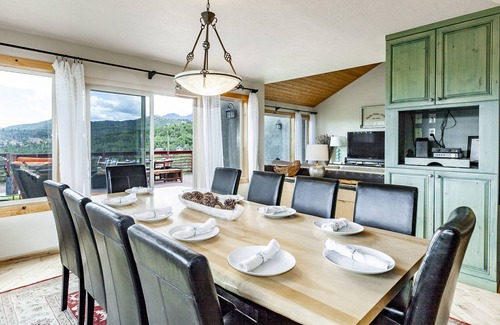 Summit Park House | MOUNTAINTOP CHIC LUXURIOUS HOME SLEEPS 20. TIME TO BOOK YOUR WINTER SKI TRIP!