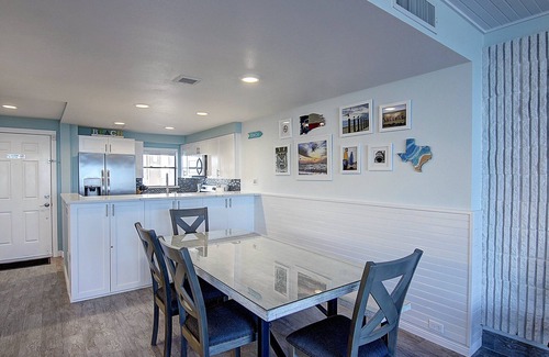 Port Aransas Condo | MP307 | Wake Up to Ocean Views | Beach Boardwalk