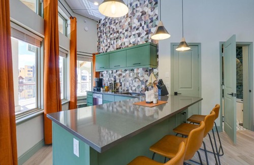 Lakeside Village Apartment | Mtn and Lake Views Chic Keystone Studio