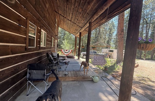 Bayfield House | Mtn home, fully furnished 3 bedrooms, 2 large bathrooms.