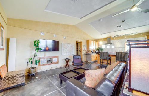 Rimrock House | Mtn-View Home with Fenced Backyard in Rimrock!