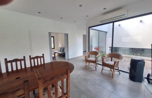 Belen de Escobar House | Muana Escobar