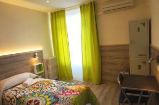 Centro Hostel | Mucho Madrid