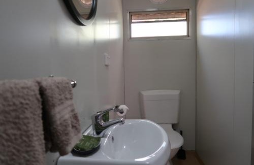 Derby Hotel | Mud Crab Motel