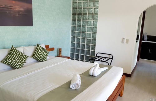 Puerto Princesa City Centre Hotel | Munting Paraiso