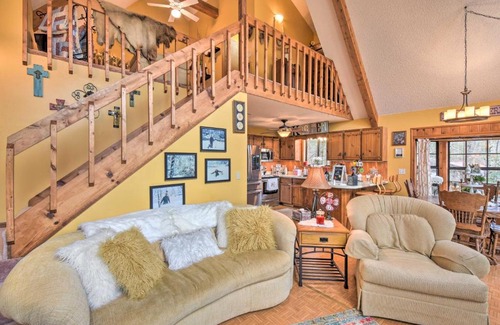 Murphy House | Murphy Cabin with Fire Pit, River and Mountain Views!