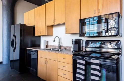 West Main Historic District Condo | Museum Row’s Executive Loft