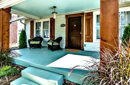 Glencliff House | Music City Roost~Nashville Style~ 10 min from Downtown & Music Row!~
