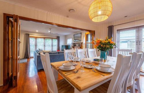 Rotorua House | Mutts MTBs & Mud Pools