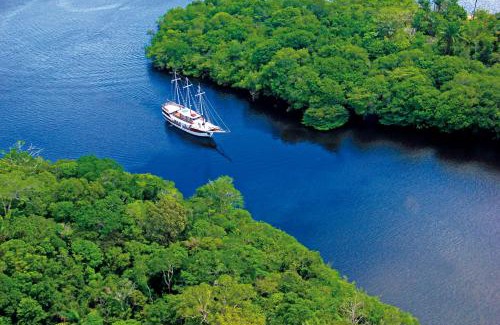 Centro Boat Rental | MV Desafio