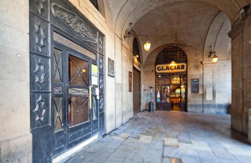Gothic Quarter Apartment | My Address in Plaza Real