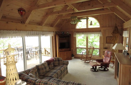 Hammond House | My Lady Marge