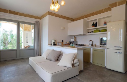 Diso Villa | My Rental Homes - Villa Perla del Sud private pool air conditioning
