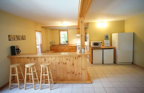North Frontenac Cottage | Myers Cave Resort
