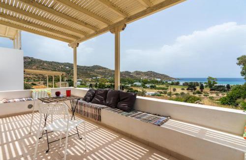 Ios House | Mylopotas Apartments with Sea View