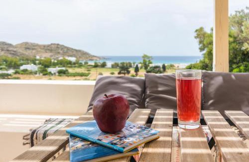 Ios House | Mylopotas Apartments with Sea View