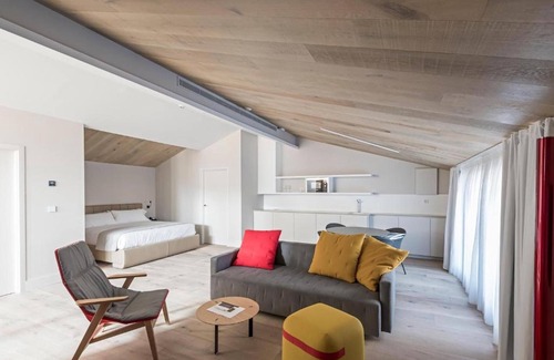 Ciutat Vella Apartment | MYR Plaza Mercado & Spa