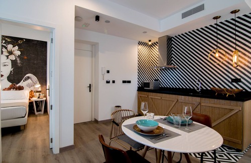 Ciutat Vella Apartment | MYR Plaza Mercado & Spa