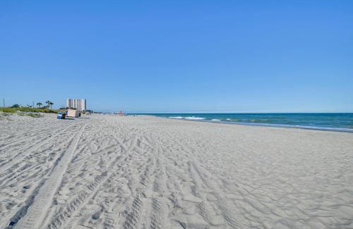 Myrtle Beach House | Myrtle Beach Coastal Cabana with Resort Amenities!