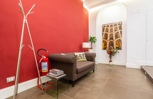 Santa Lucia Apartment | n'apARTment - art in the heart of Naples