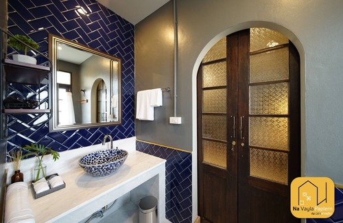 Bangkok Noi Hotel | Na Vayla PaPlern