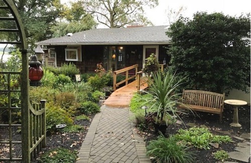North East House | Nancy’s Touch, A Waterfront Paradise!
