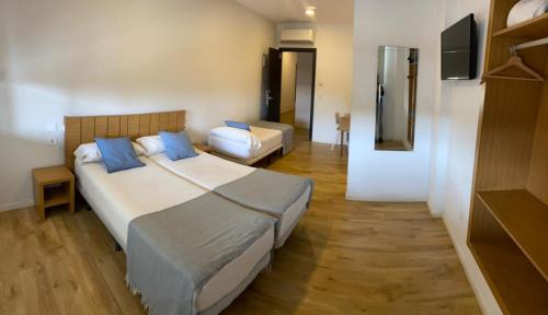 Poblats Maritims House | Nanit Valencia Hostel