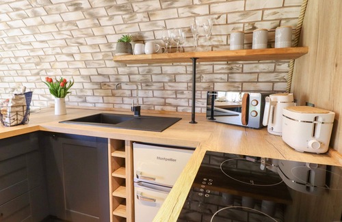 Llanfair Caereinion Cottage | NANT Y GARNEDD, character holiday cottage in Dinas Mawddwy