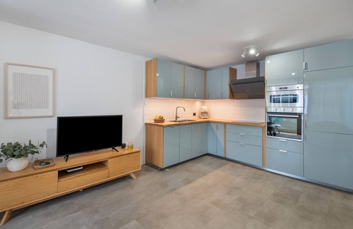 Puerto Naos Apartment | Naos Apartment with Sea Views, Wi-Fi, and Air Conditioning